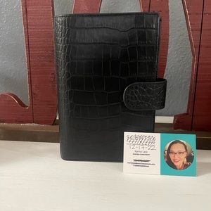 Gillio medium compagna in black croco Matt silver rings